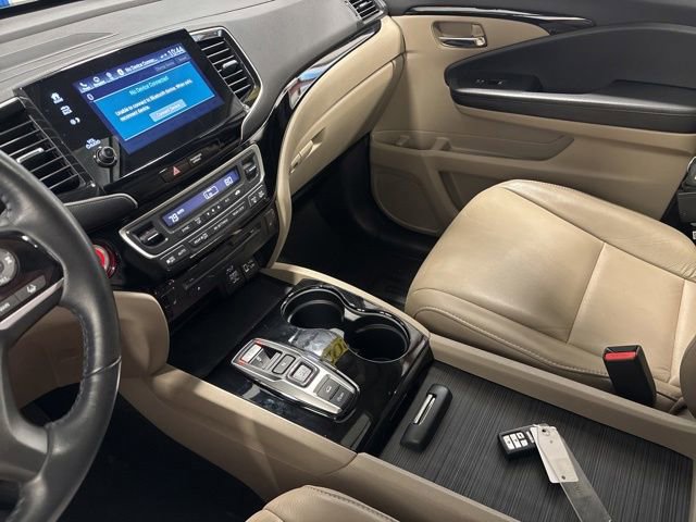 Used 2021 Honda Pilot Touring image 28