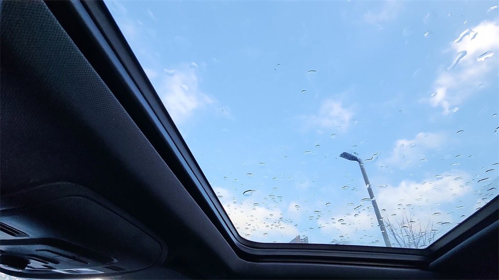 Used 2023 GMC Yukon XL AT4 image 26