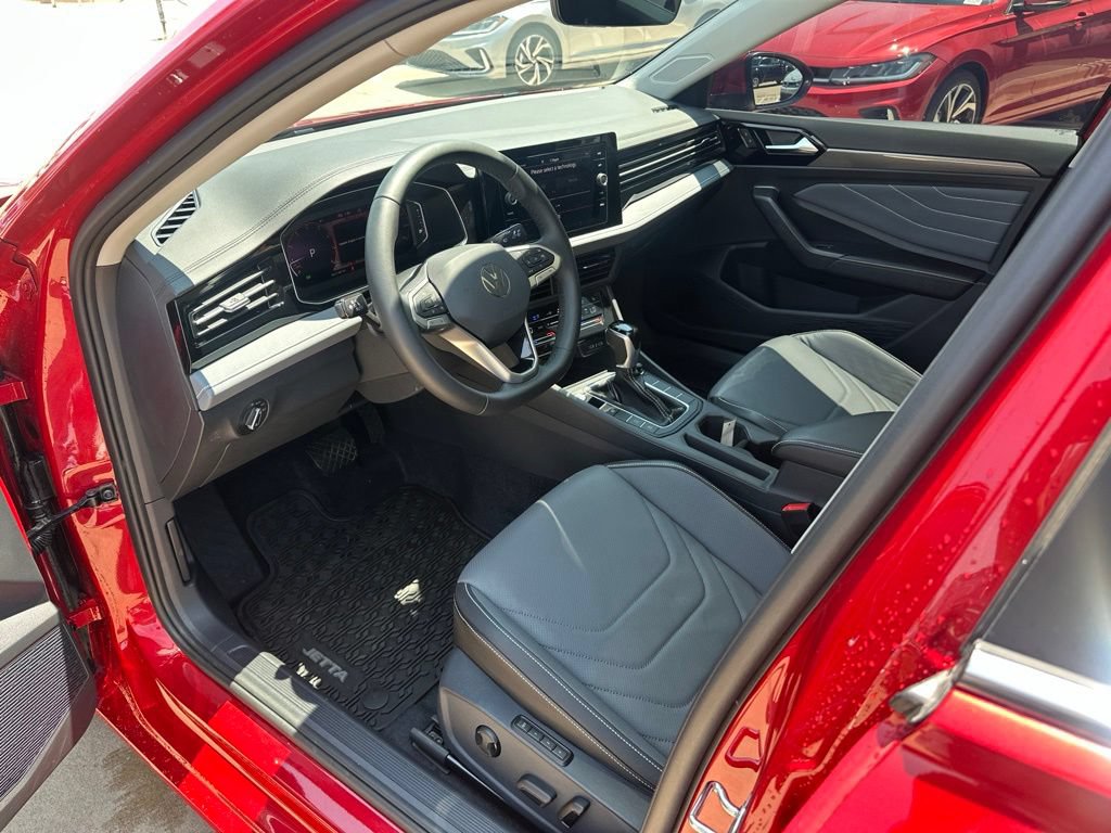Used 2026 Volkswagen Jetta SEL FWD image 10