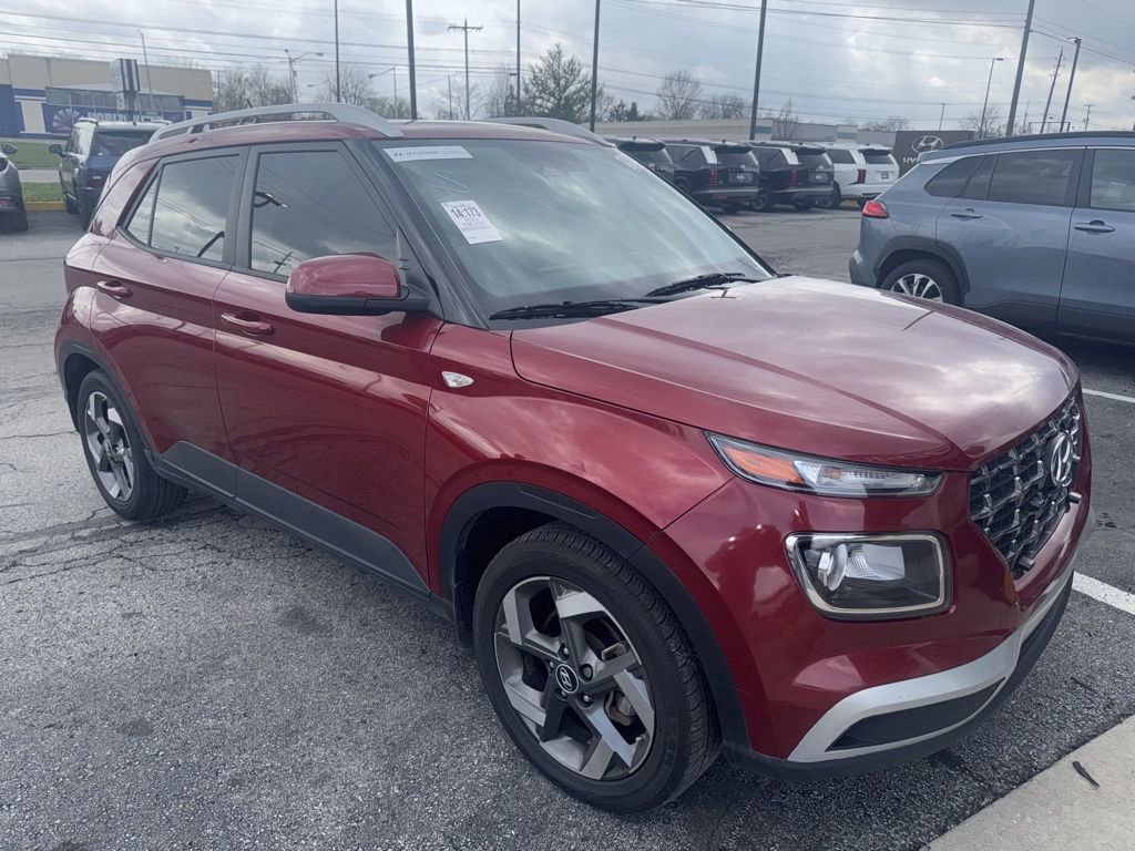Used 2024 Hyundai Venue SEL image 5