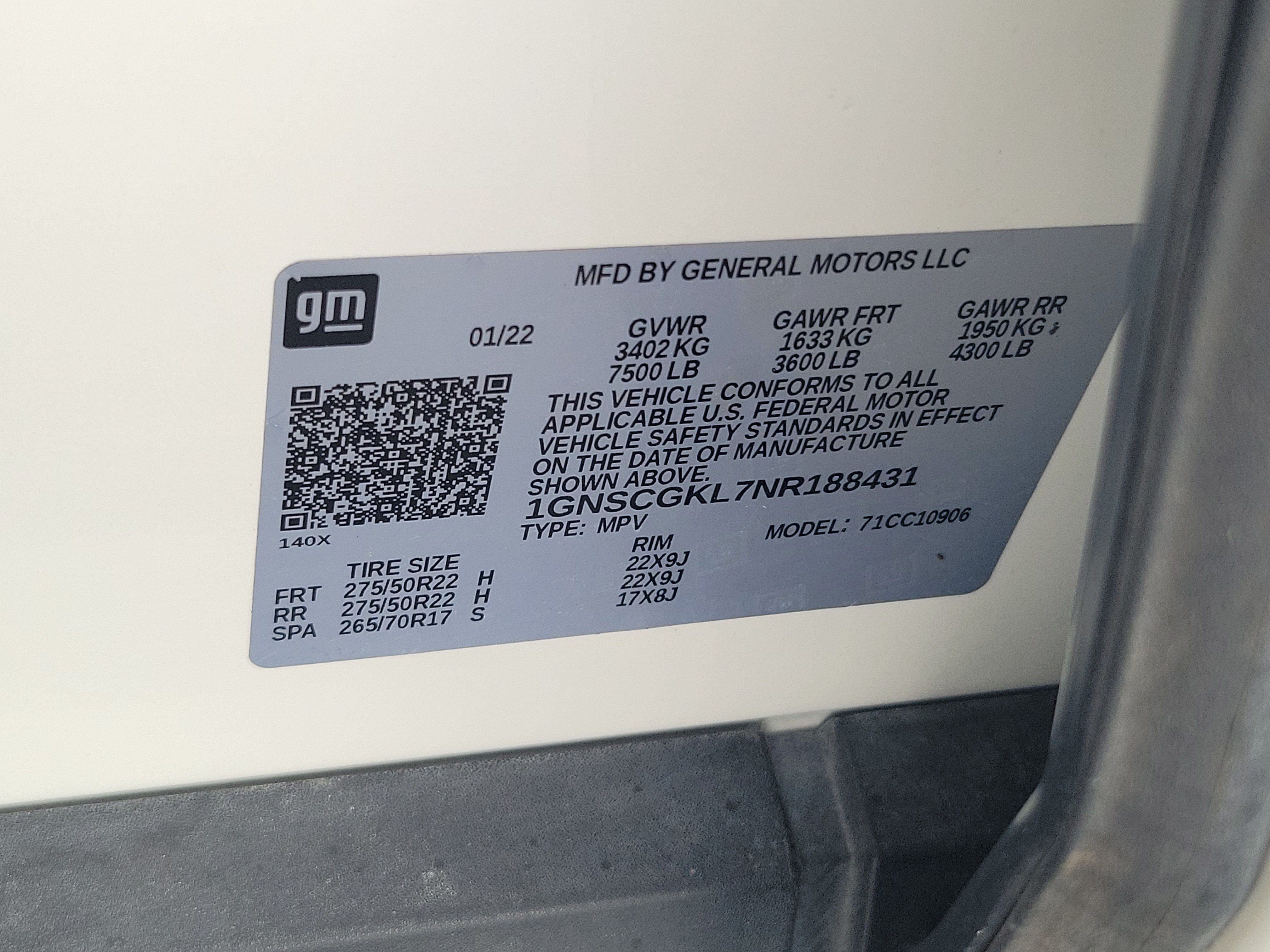 Used 2022 Chevrolet Suburban High Country w/ Premium Package RWD image 33