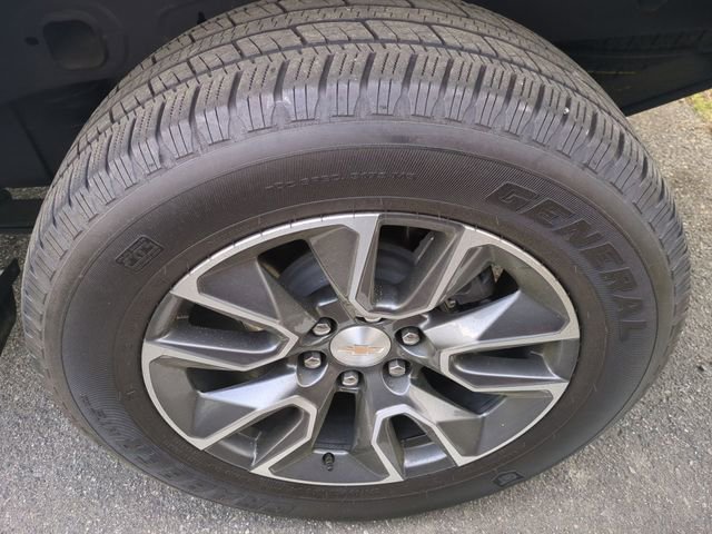 Used 2023 Chevrolet Silverado 1500 LT image 9