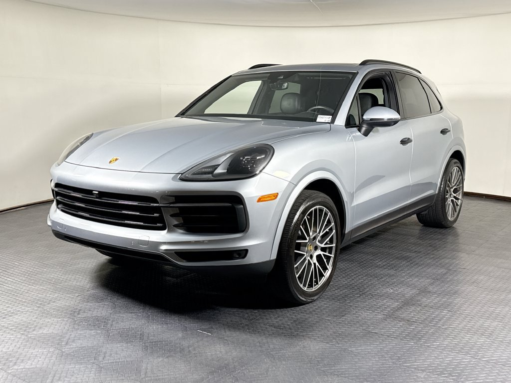 Certified 2023 Porsche Cayenne AWD/4WD image 1