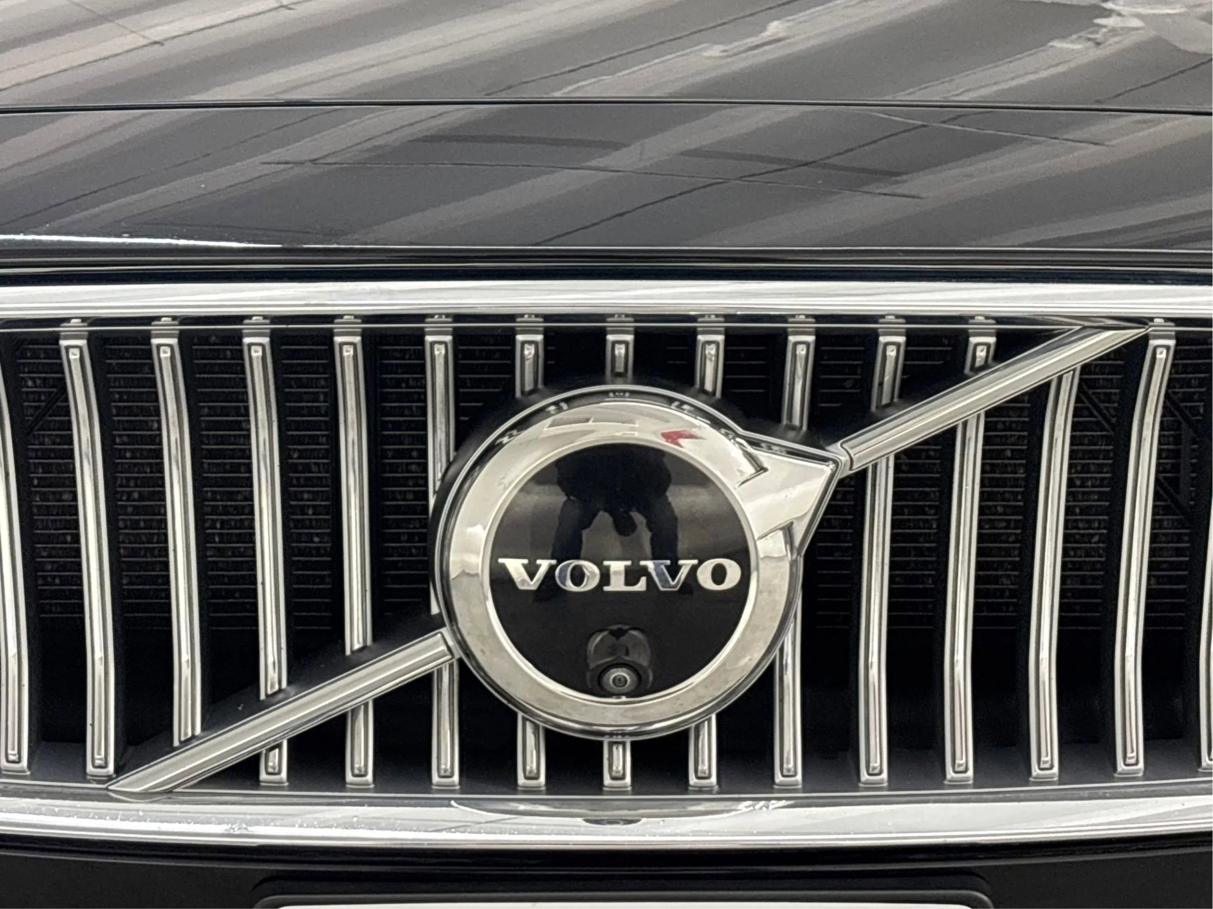 Used 2024 Volvo S90 B6 Plus AWD/4WD image 36
