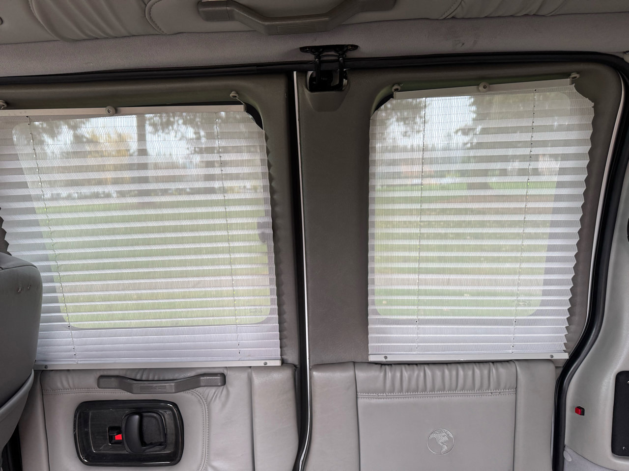 Used 2008 Chevrolet Express 1500 AWD w/ Preferred Equipment Group image 14