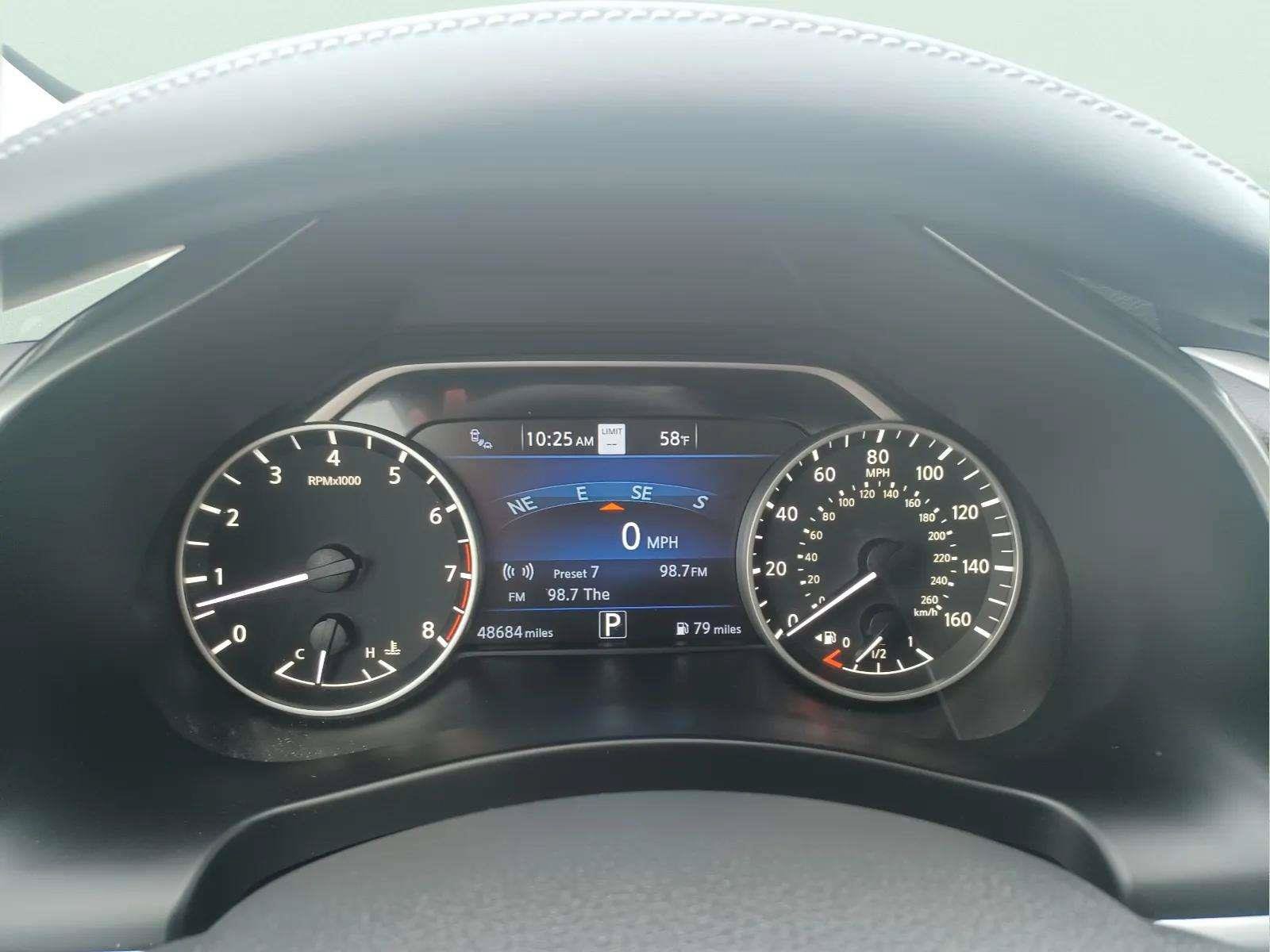 Used 2021 Nissan Murano AWD SL w/ Moonroof Package w/ SL Moonroof Package image 18