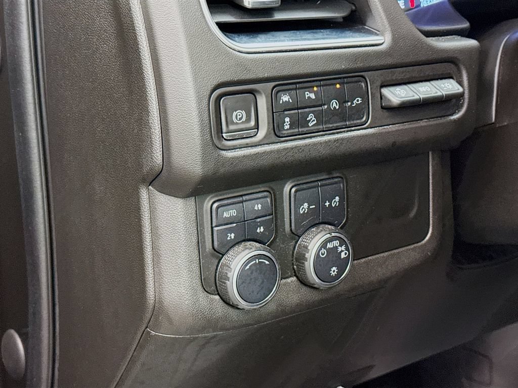 Used 2021 Chevrolet Tahoe High Country AWD/4WD image 10