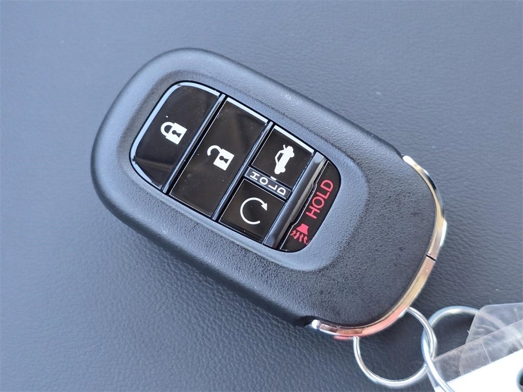 New 2025 Honda Accord SE image 32