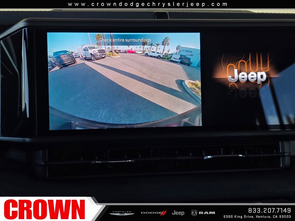Used 2024 Jeep Wrangler Unlimited Sahara image 29