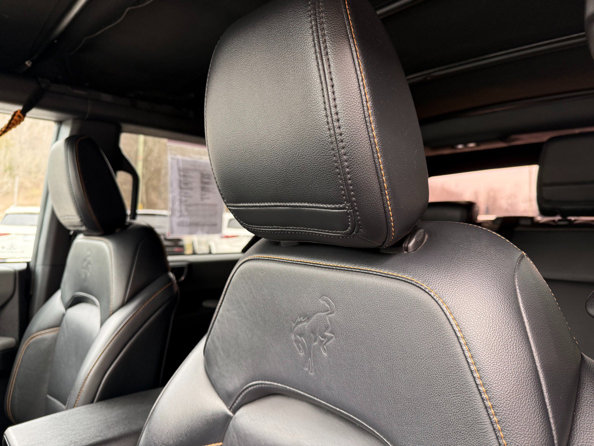 Used 2022 Ford Bronco Badlands image 16