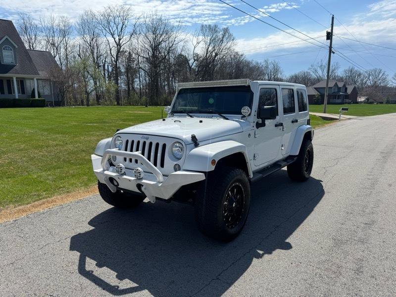 Used 2015 Jeep Wrangler Unlimited Sahara w/ Connectivity Group image 1