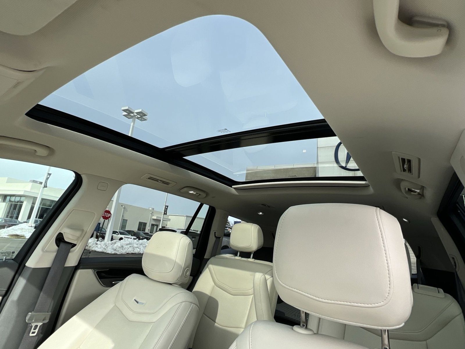 Used 2021 Cadillac XT6 Premium Luxury image 21