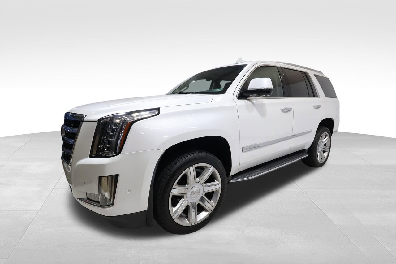 Used 2019 Cadillac Escalade Luxury AWD/4WD image 6