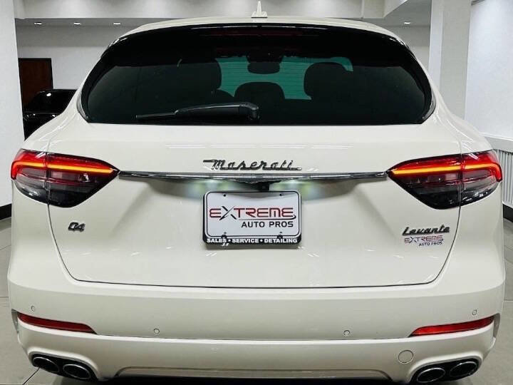 Used 2021 Maserati Levante image 6