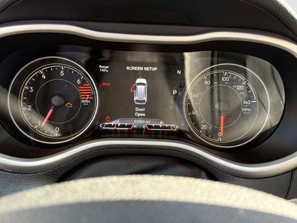 Used 2017 Jeep Cherokee Limited AWD/4WD image 16