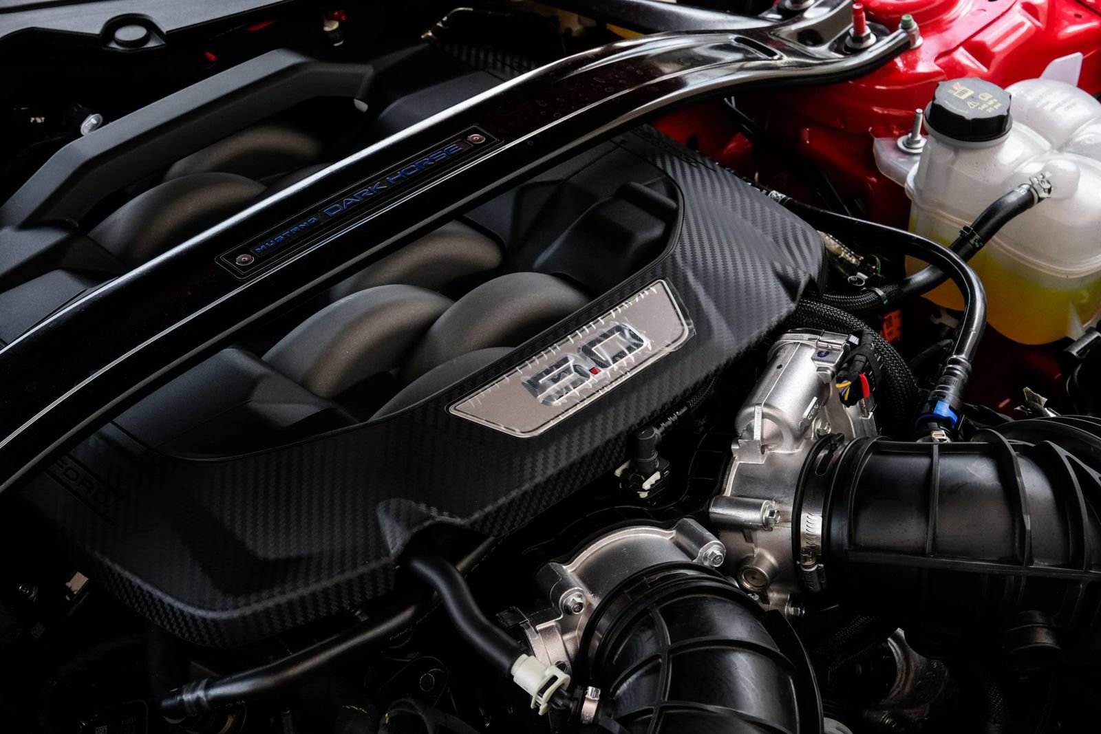 Used 2025 Ford Mustang Dark Horse RWD image 49