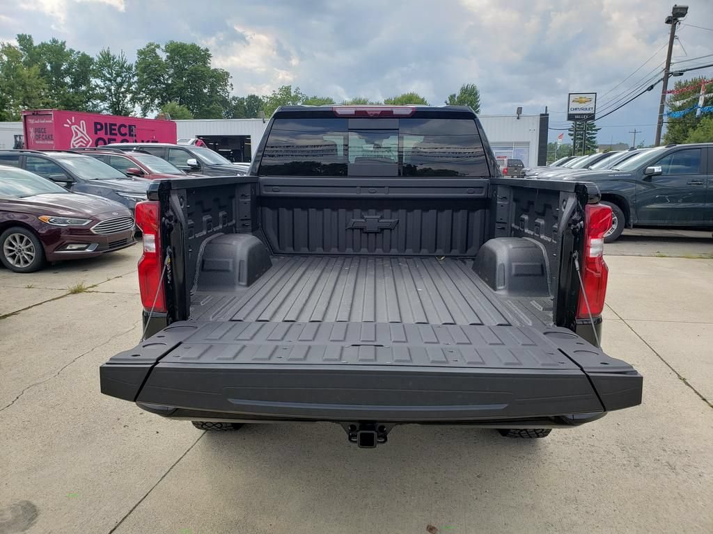 New 2026 Chevrolet Silverado 1500 ZR2 AWD/4WD image 10