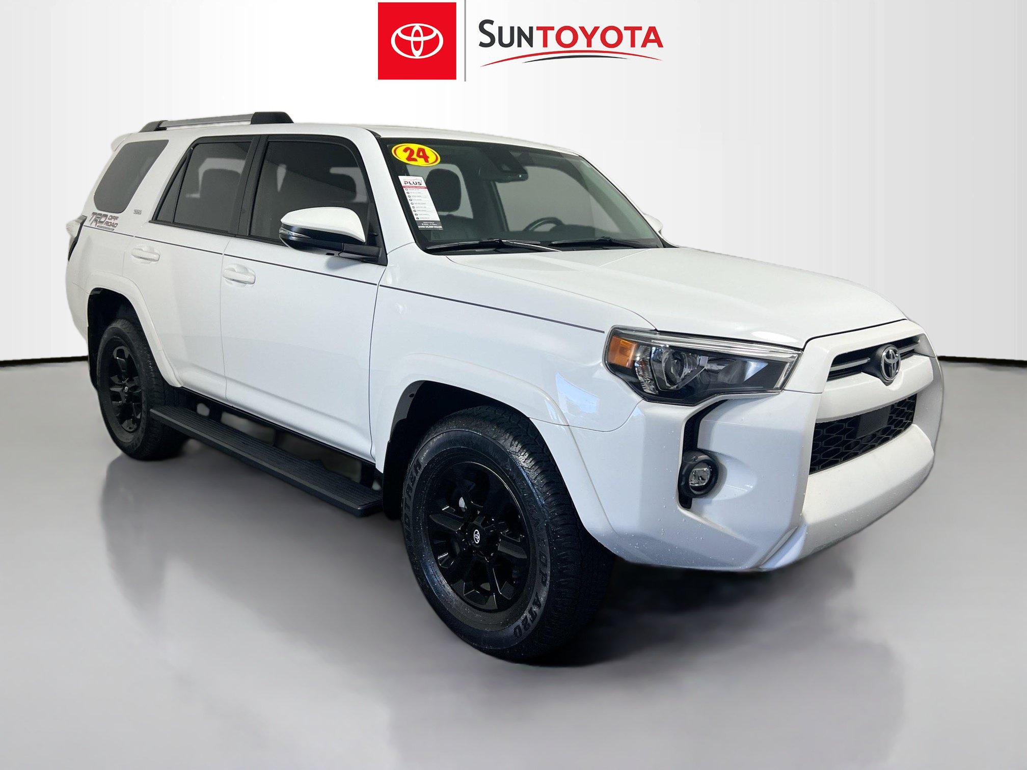 Used 2024 Toyota 4Runner SR5 Premium w/ Moonroof Package RWD image 1