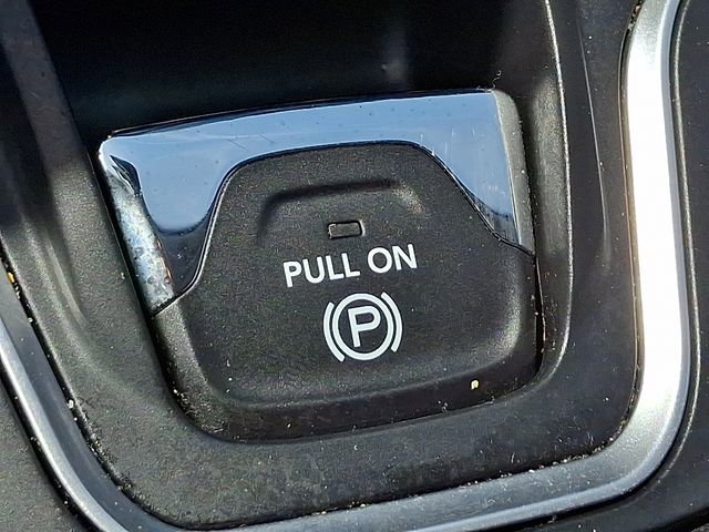 Used 2022 Jeep Cherokee Latitude Lux w/ Sun & Sound Group image 25