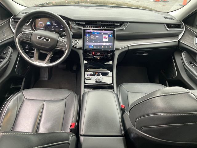 Used 2022 Jeep Grand Cherokee L Limited image 24