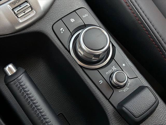 Used 2018 MAZDA CX-3 Touring w/ Preferred Equipment Package AWD/4WD image 15