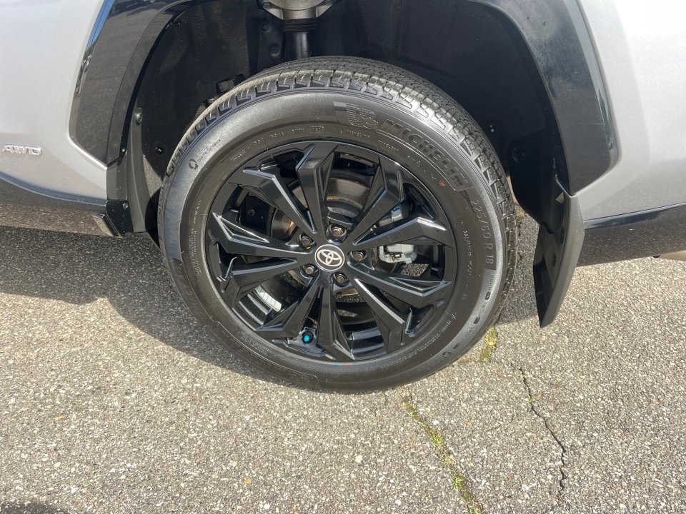 Used 2024 Toyota RAV4 XSE image 24