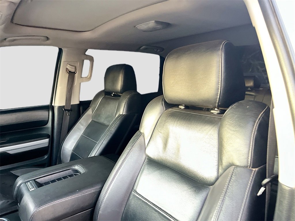 Used 2021 Toyota Tundra Limited w/ Limited Premium Package image 20