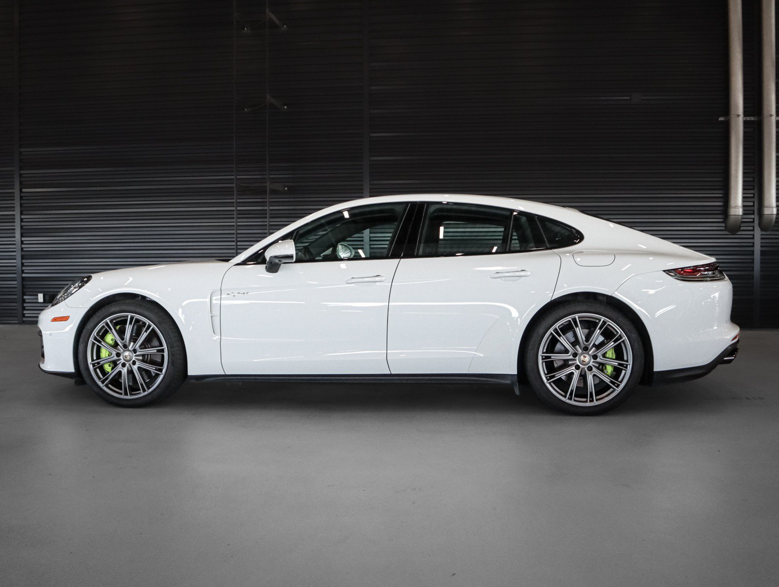 Certified 2023 Porsche Panamera 4S AWD/4WD image 2