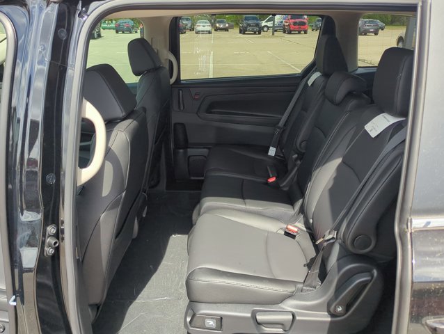 Used 2026 Honda HR-V EX-L image 17