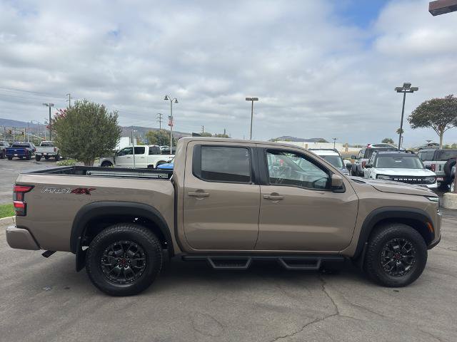 Used 2022 Nissan Frontier PRO-4X w/ Pro-4X Premium Package AWD/4WD image 5