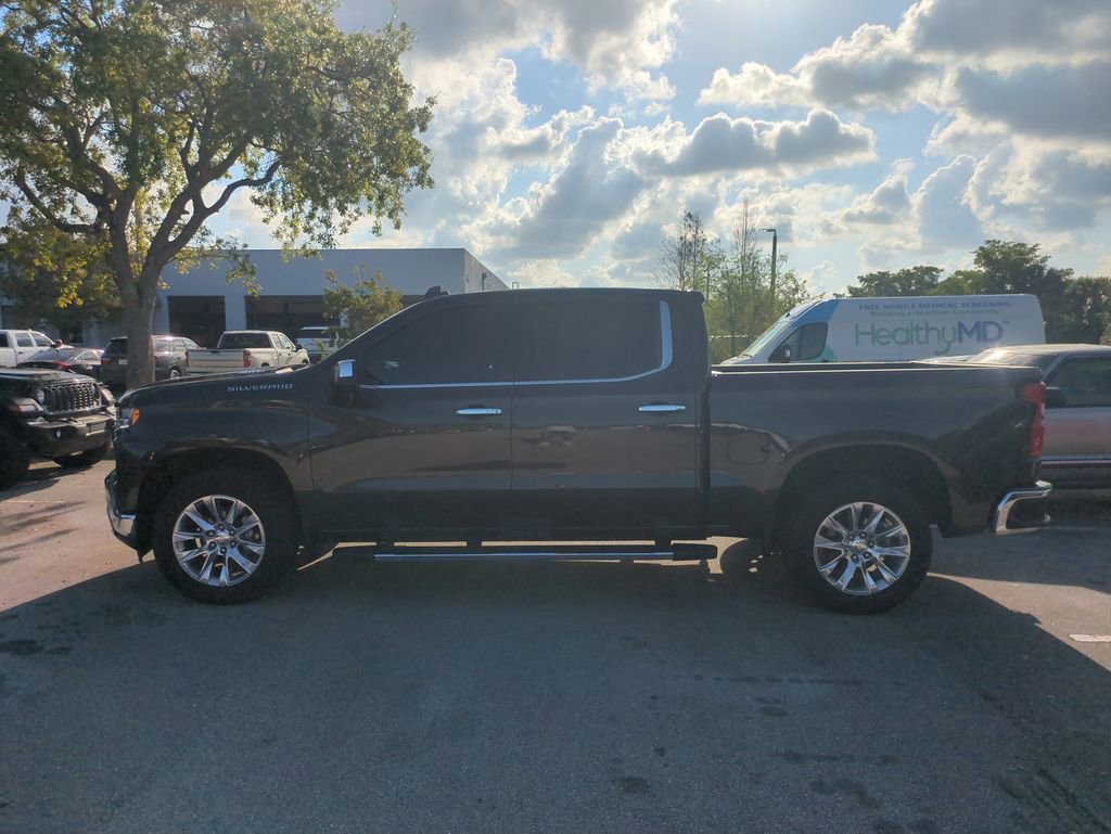 Used 2021 Chevrolet Silverado 1500 LTZ image 9