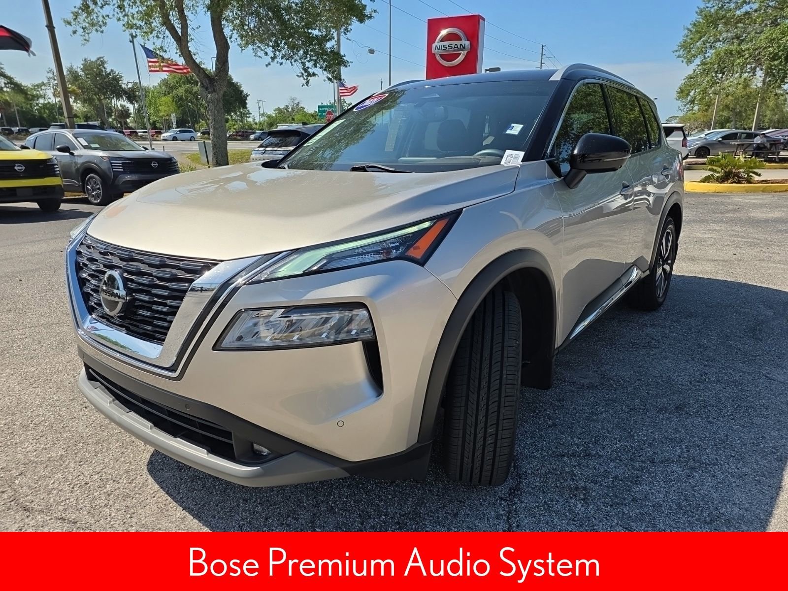 Used 2021 Nissan Rogue SL w/ Premium Package image 5