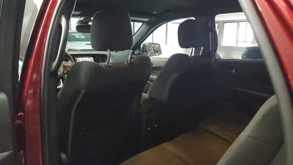 Used 2024 Dodge Durango GT AWD/4WD image 17