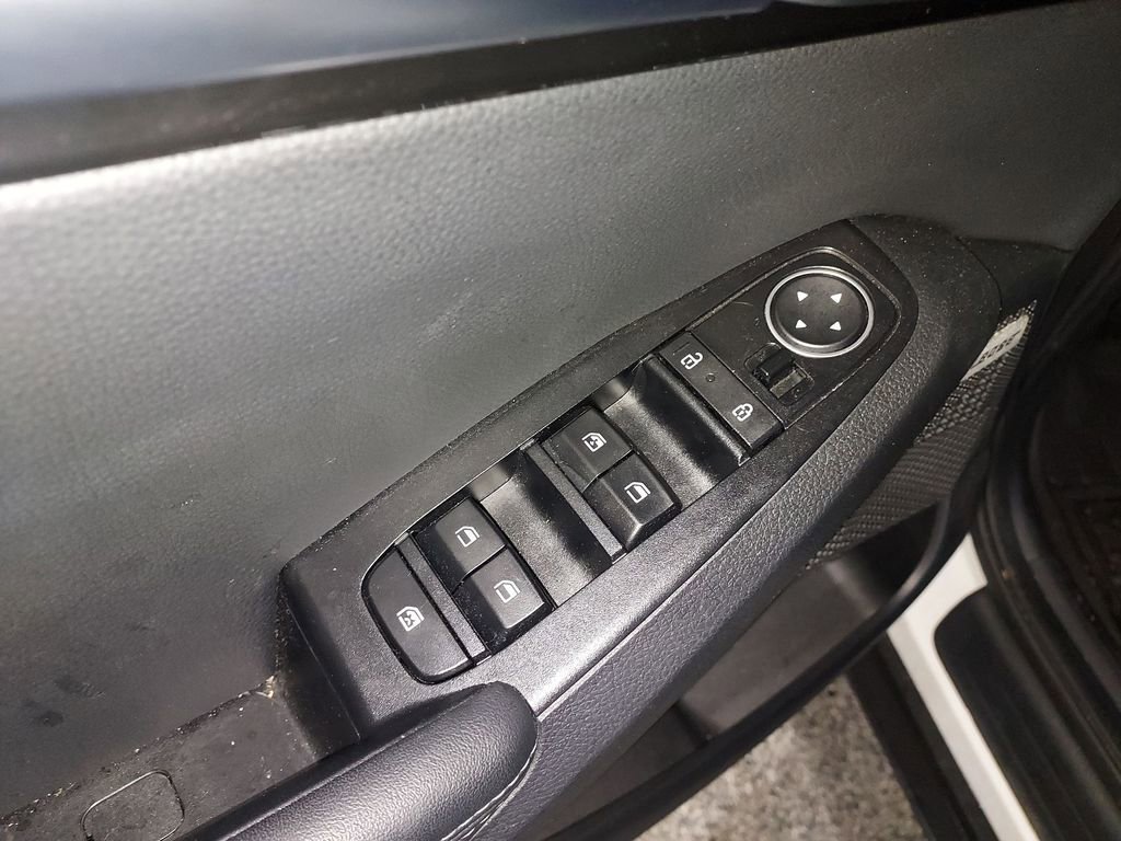 Used 2024 Kia Seltos SX image 19