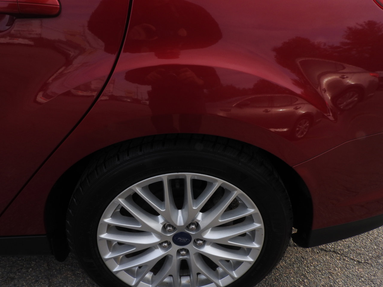 Used 2014 Ford Focus Titanium image 18