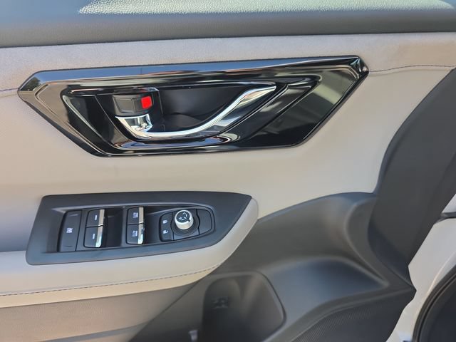 New 2026 Subaru Forester Touring AWD/4WD image 10