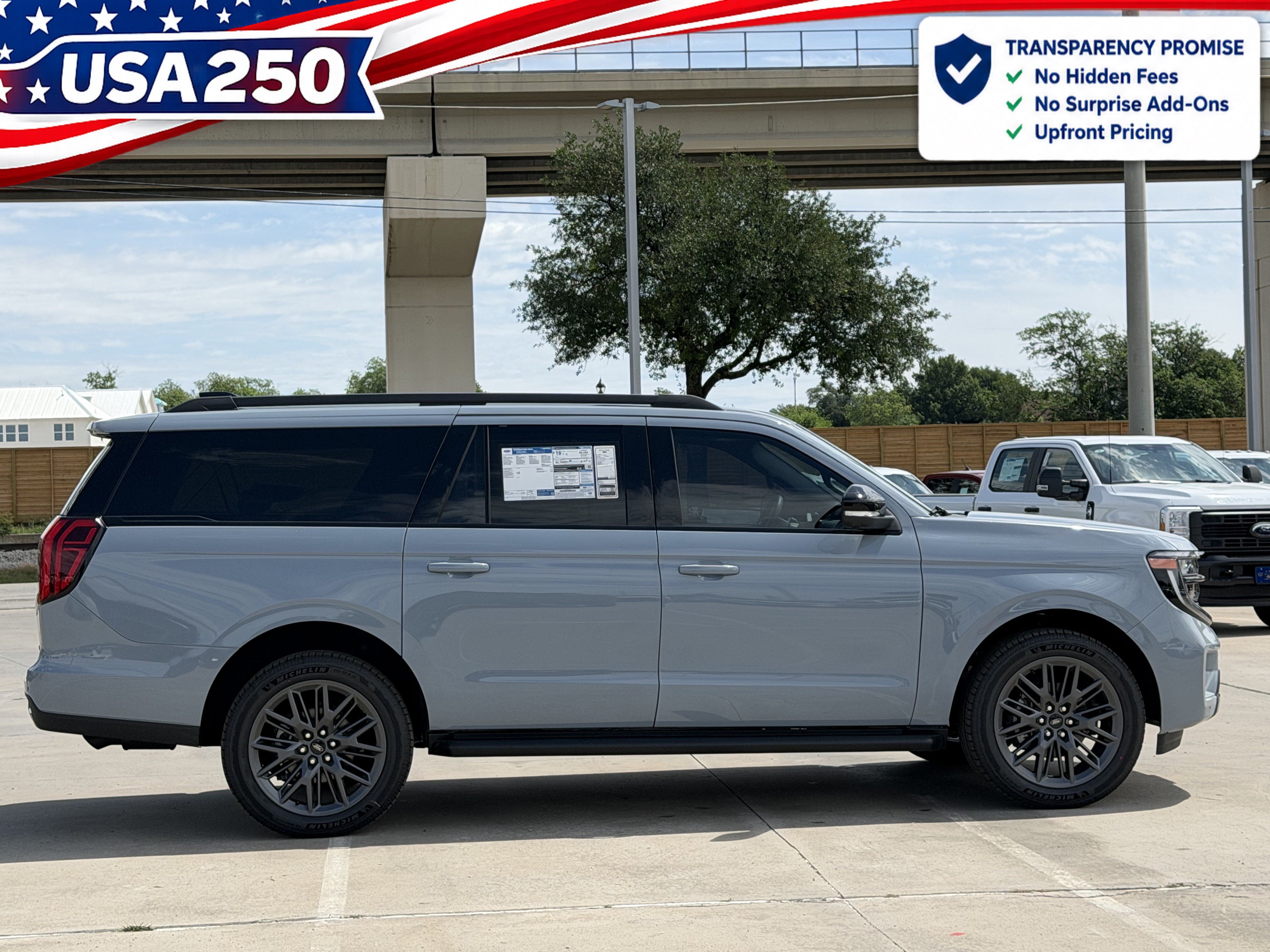 New 2026 Ford Expedition Max Platinum w/ Stealth Appearance Package AWD/4WD image 3
