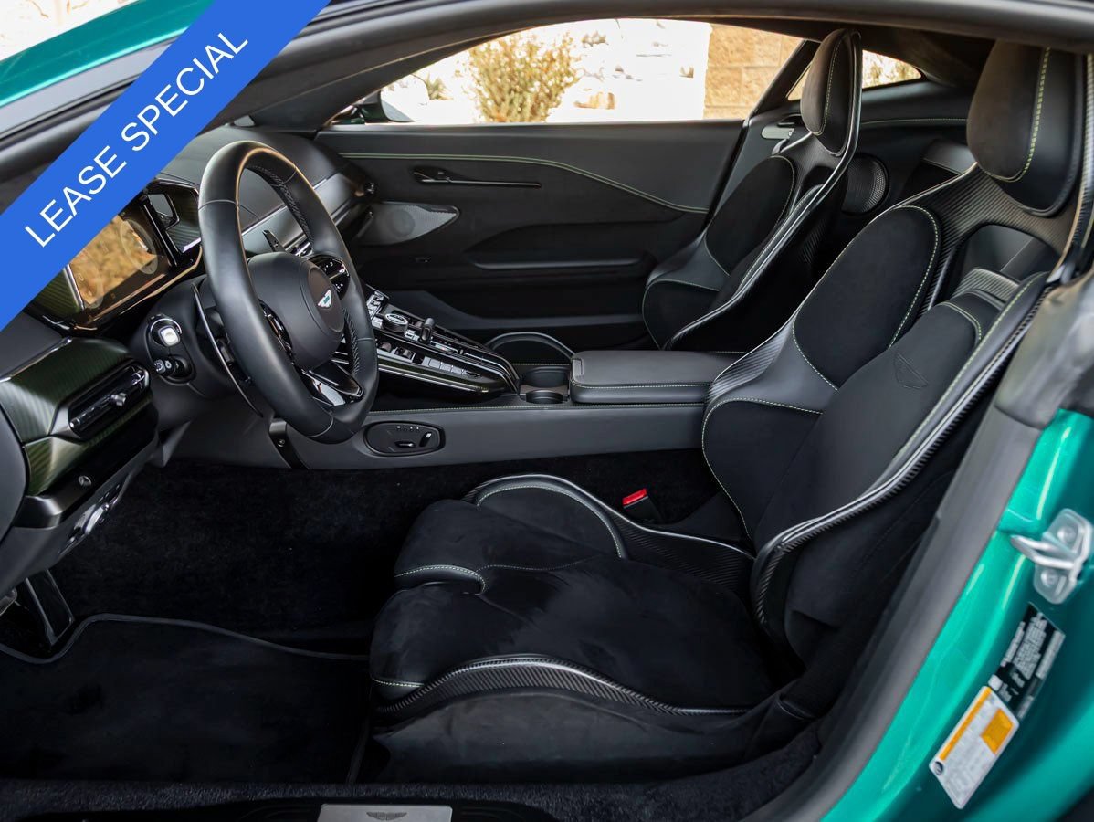 Used 2025 Aston Martin V8 Vantage Coupe RWD image 14
