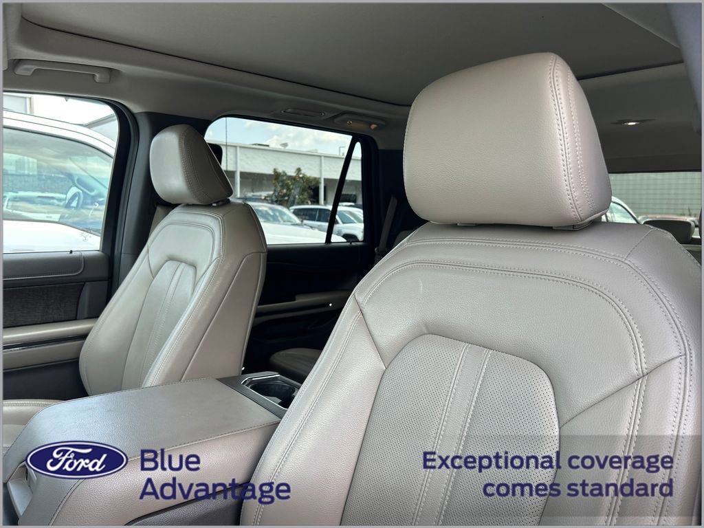 Used 2021 Ford Expedition Limited RWD image 11