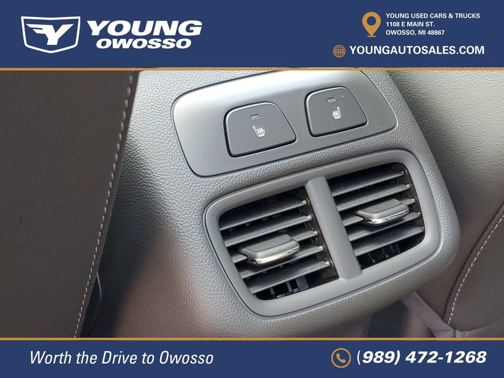 Used 2025 Buick Envision Avenir AWD/4WD image 31