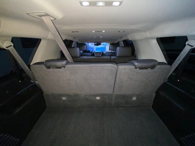 Used 2020 GMC Yukon XL SLT RWD image 35