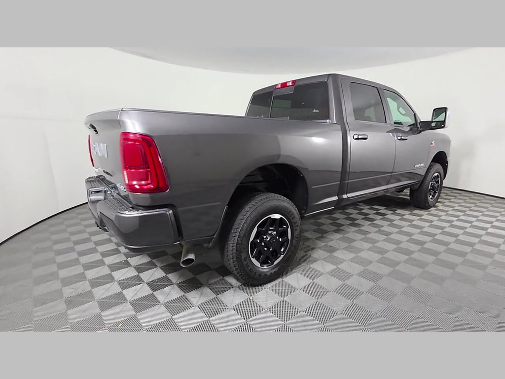 Used 2026 RAM 2500 Laramie AWD/4WD image 40