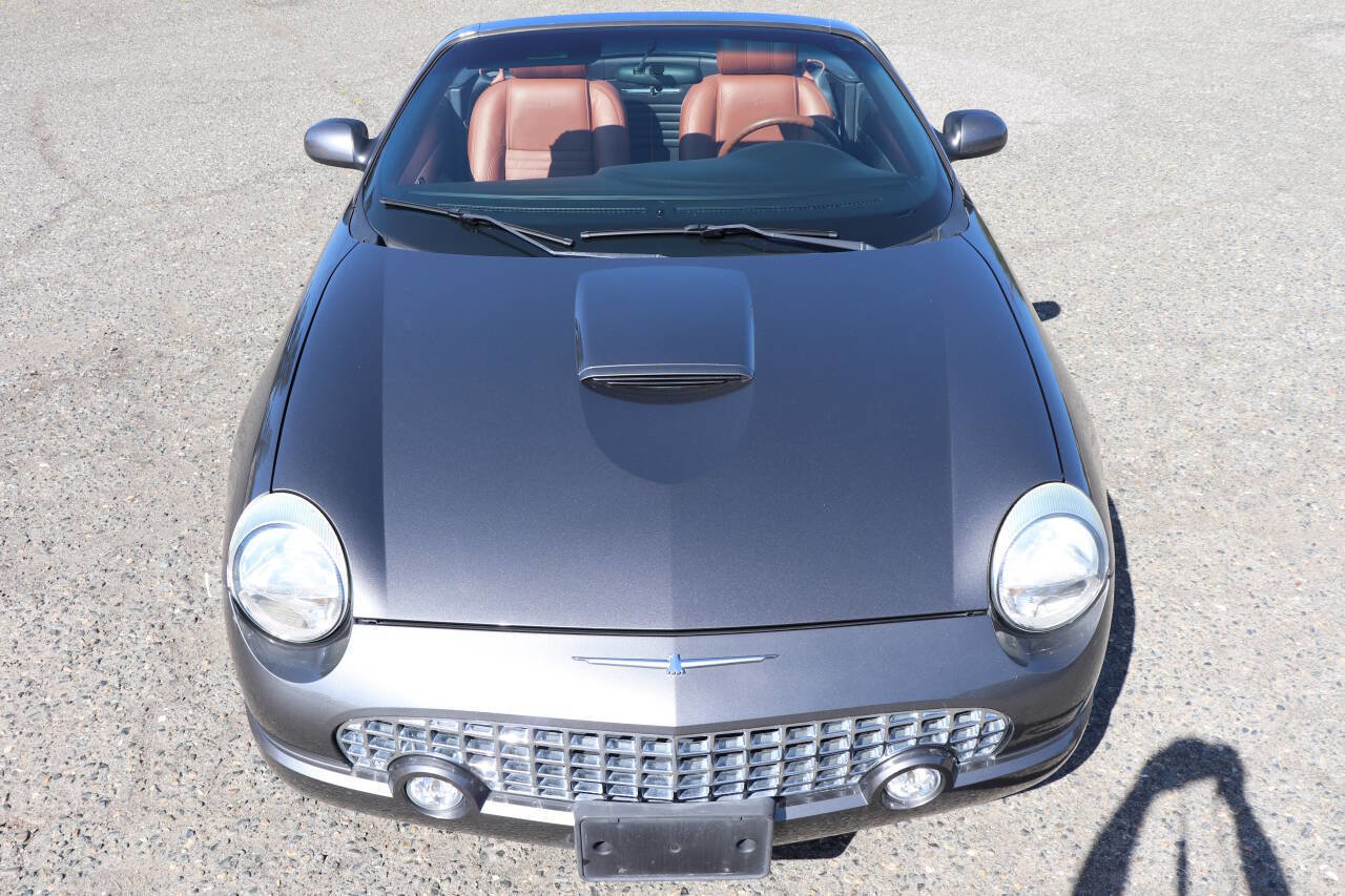 Used 2003 Ford Thunderbird image 20