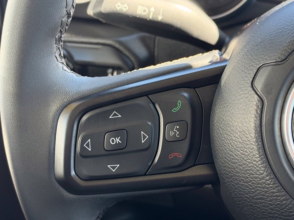 Used 2023 Jeep Wrangler Sport AWD/4WD image 19