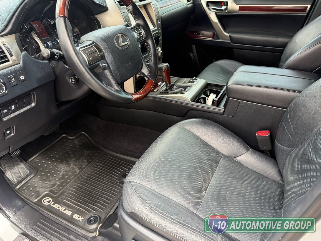 Used 2017 Lexus GX 460 Premium w/ Premium Package AWD/4WD image 23