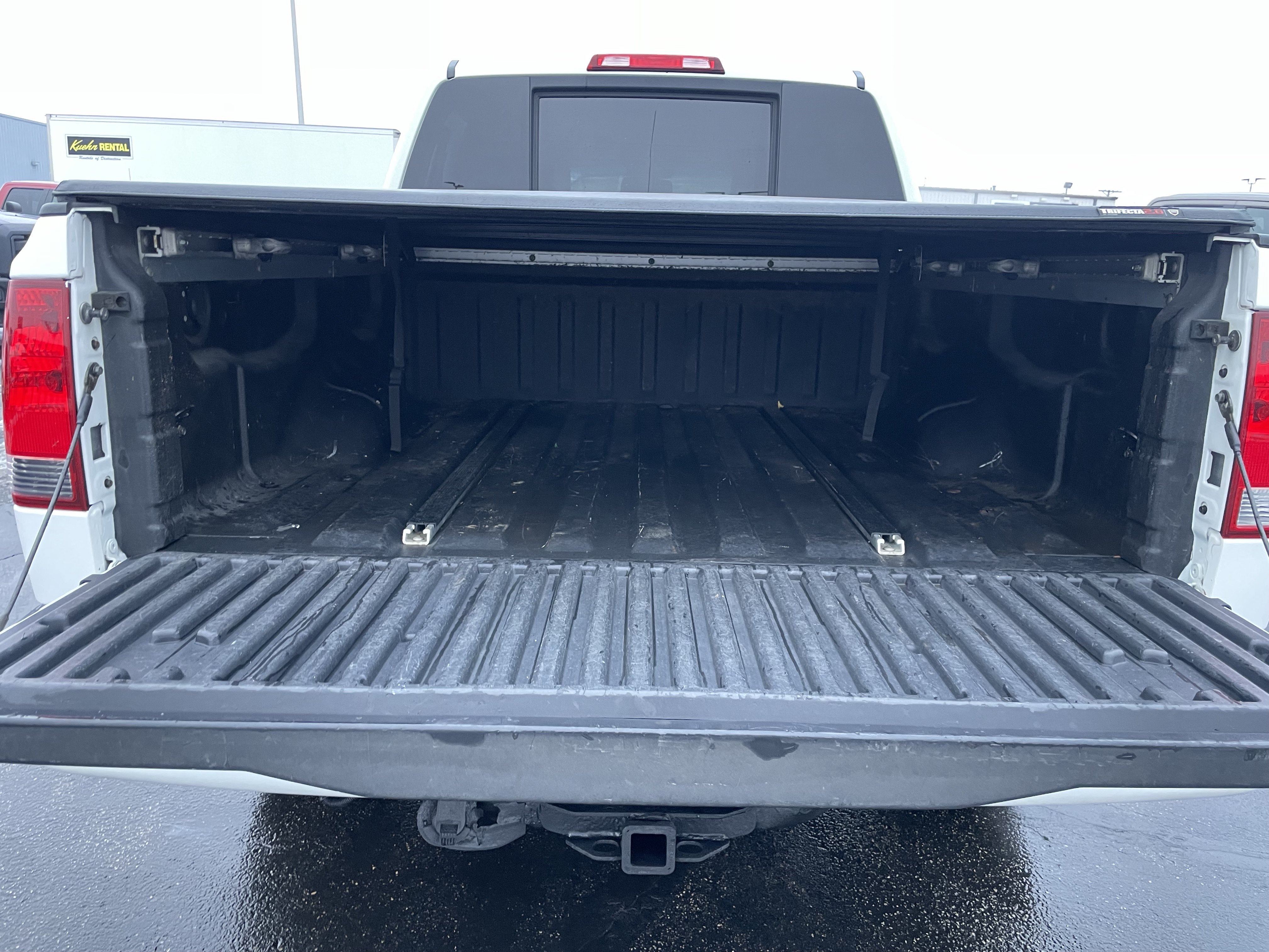Used 2006 Nissan Titan LE w/ (T01) Tow Pkg AWD/4WD image 10