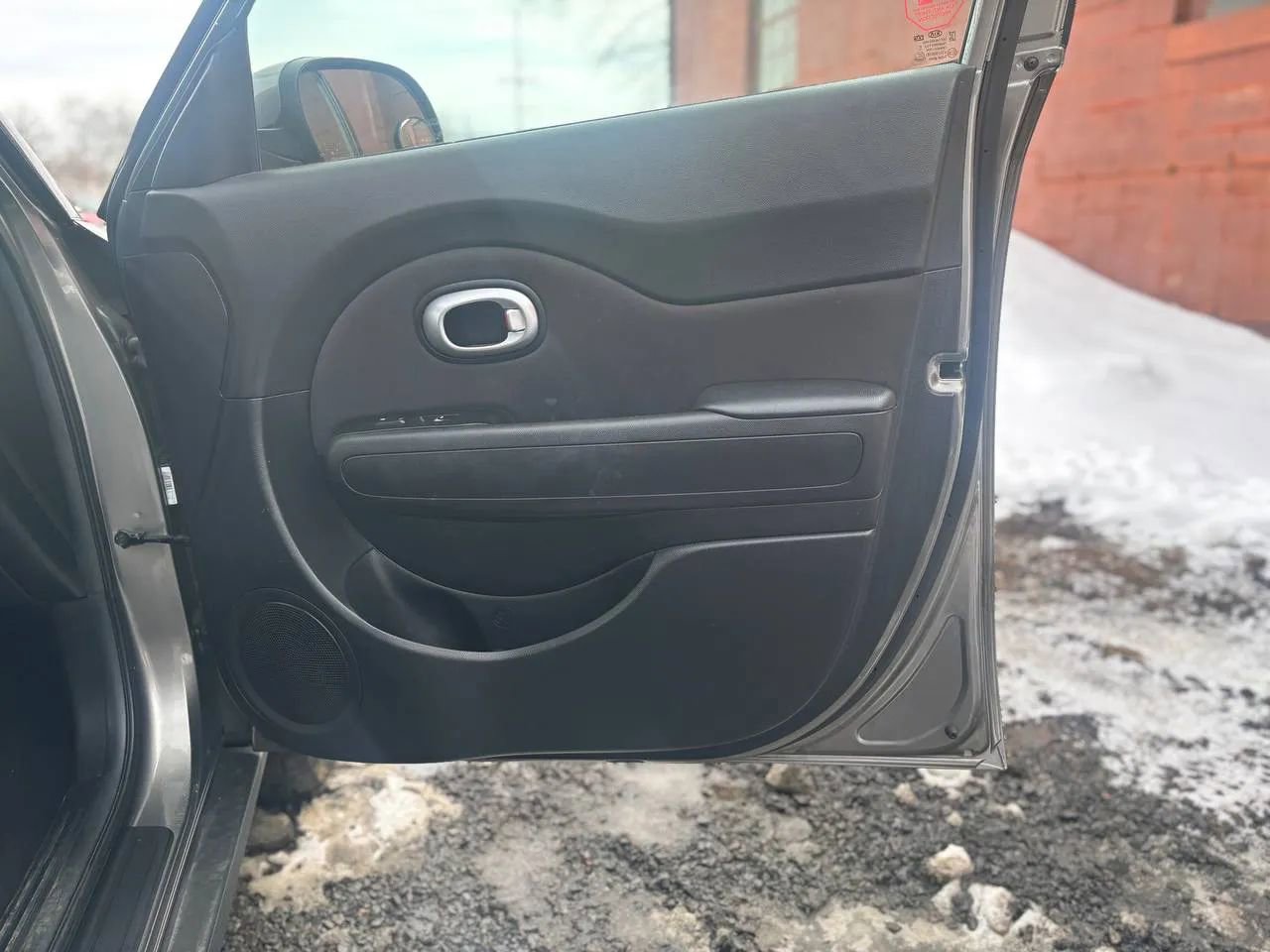 Used 2017 Kia Soul w/ Convenience Package image 25