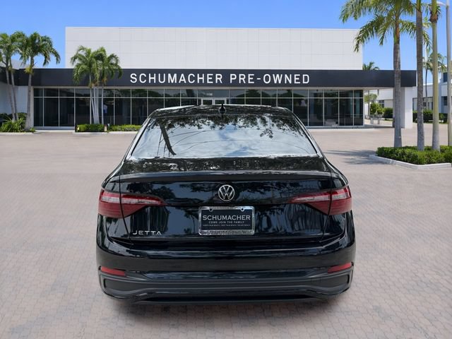 Certified 2024 Volkswagen Jetta Sport FWD image 6