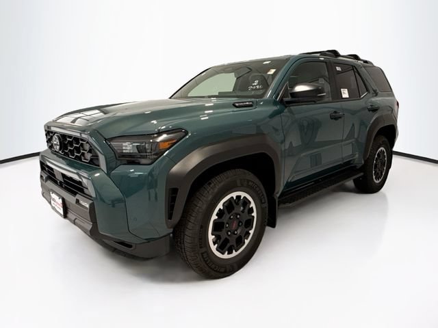 New 2025 Toyota 4Runner TRD Off-Road Premium AWD/4WD image 3