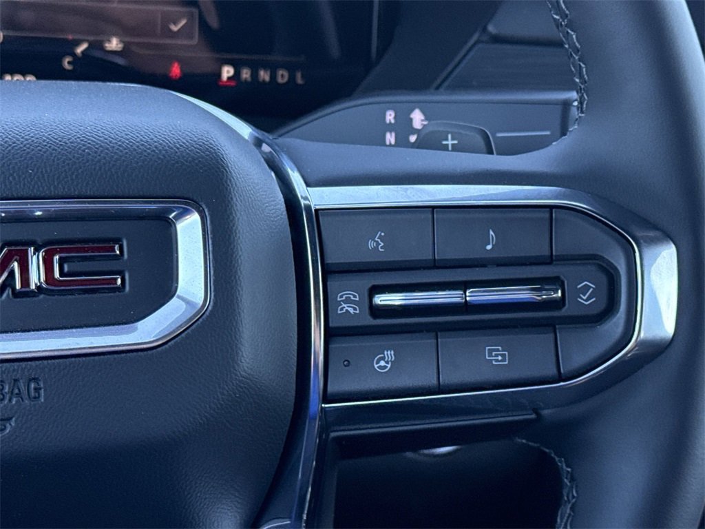 New 2025 GMC Acadia Elevation image 20